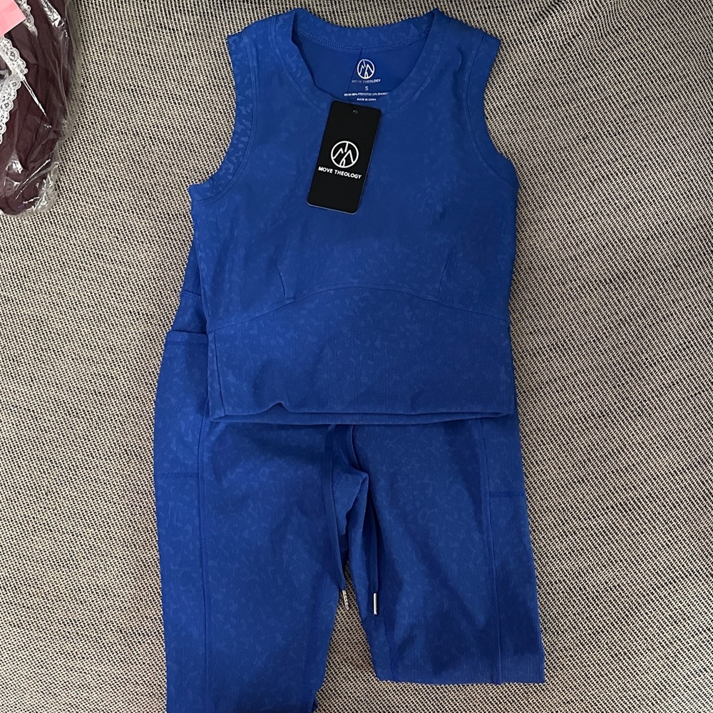 Move Theology Blue Sleeveless Top and Pants Set